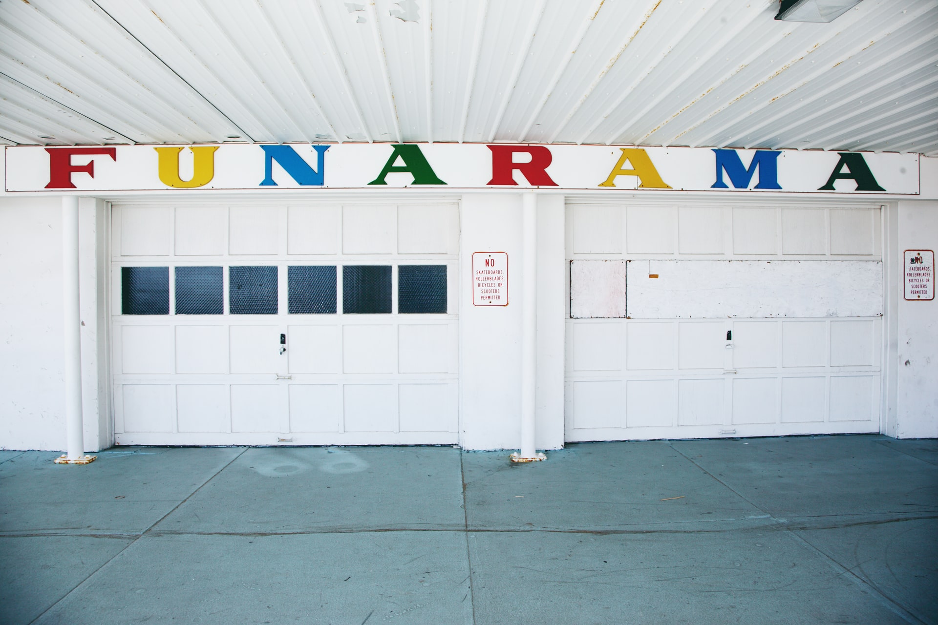 Tips to Consider When Choosing Your Commercial Garage Door image shane-rMMBgbiY8ls-unsplash Tips to Consider When Choosing Your Commercial Garage Door