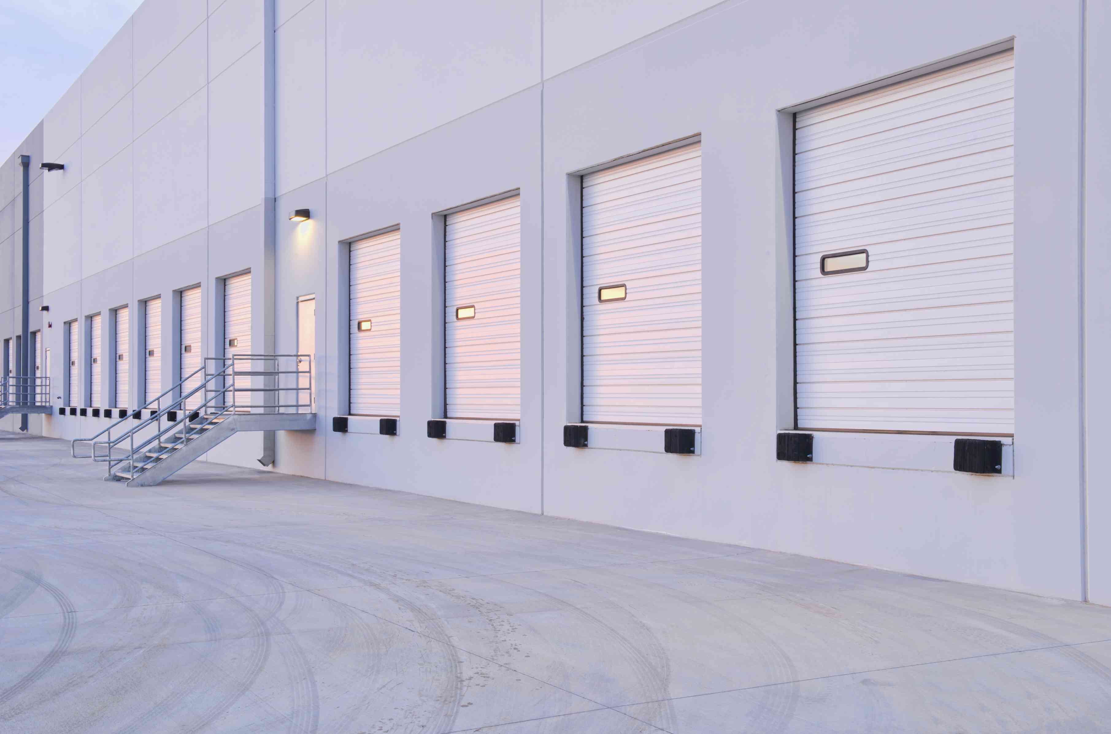 distribution-center-bay-doors-EKCRNLB(1) What are the Most Important Aspects of Garage Door Repair?