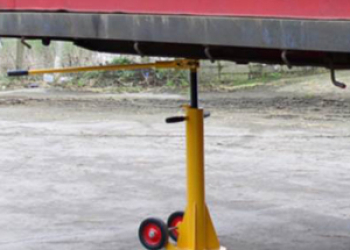 Ratchet-Riser Trailer Stands