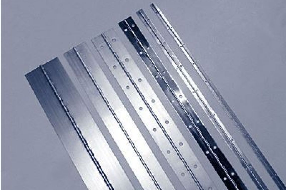 Continuous hinges 
